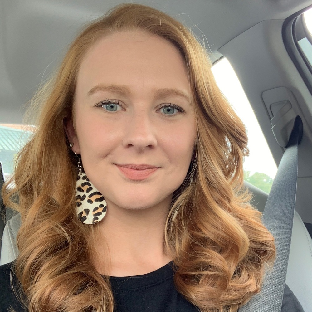 Meet your Posher, Leah